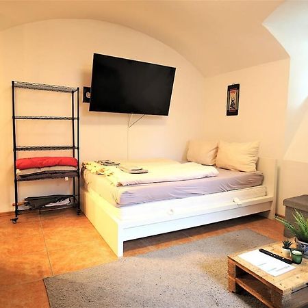 Fully Equipped Apartment Near Main Station Wurzburg Ngoại thất bức ảnh