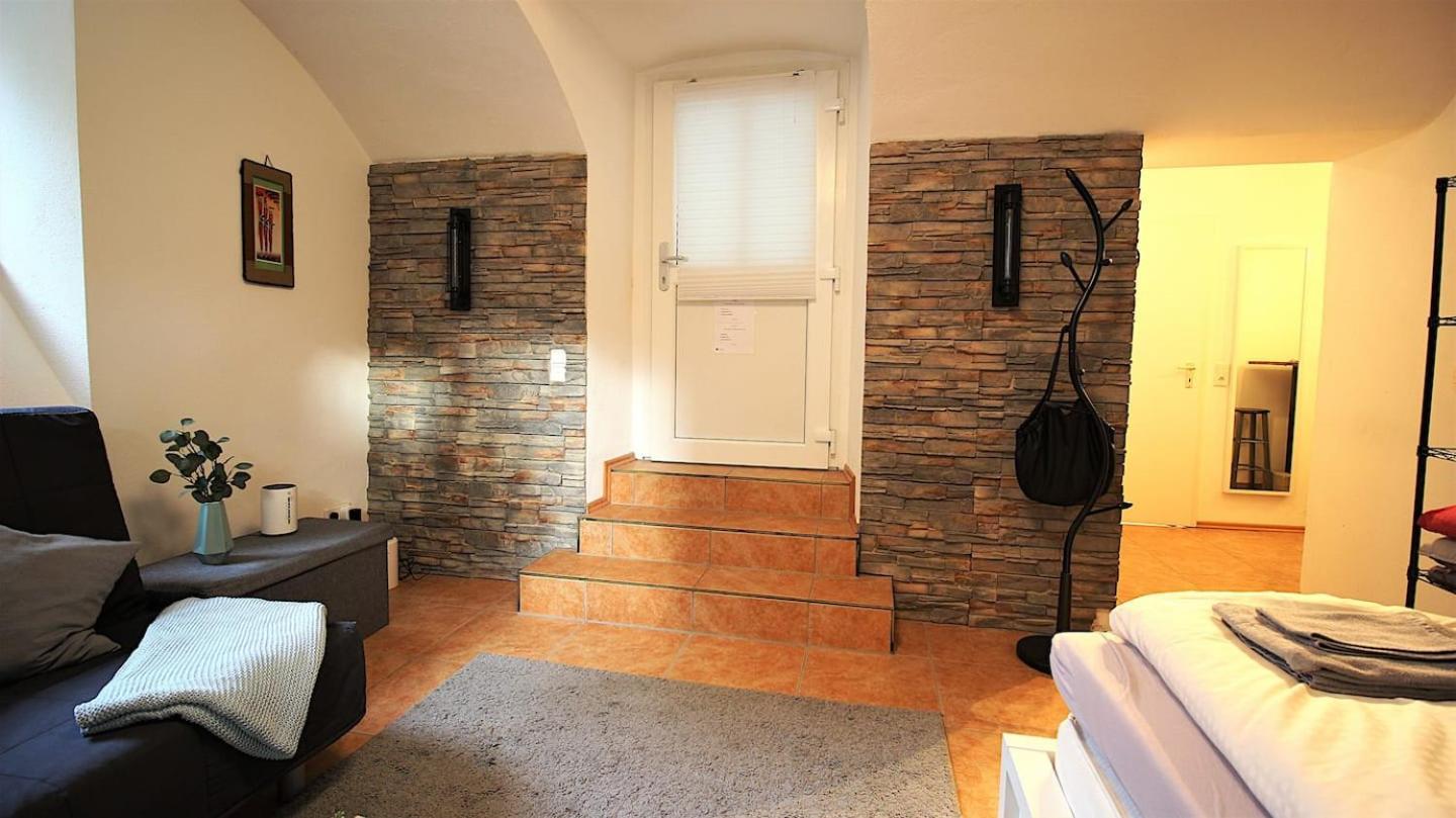 Fully Equipped Apartment Near Main Station Wurzburg Ngoại thất bức ảnh