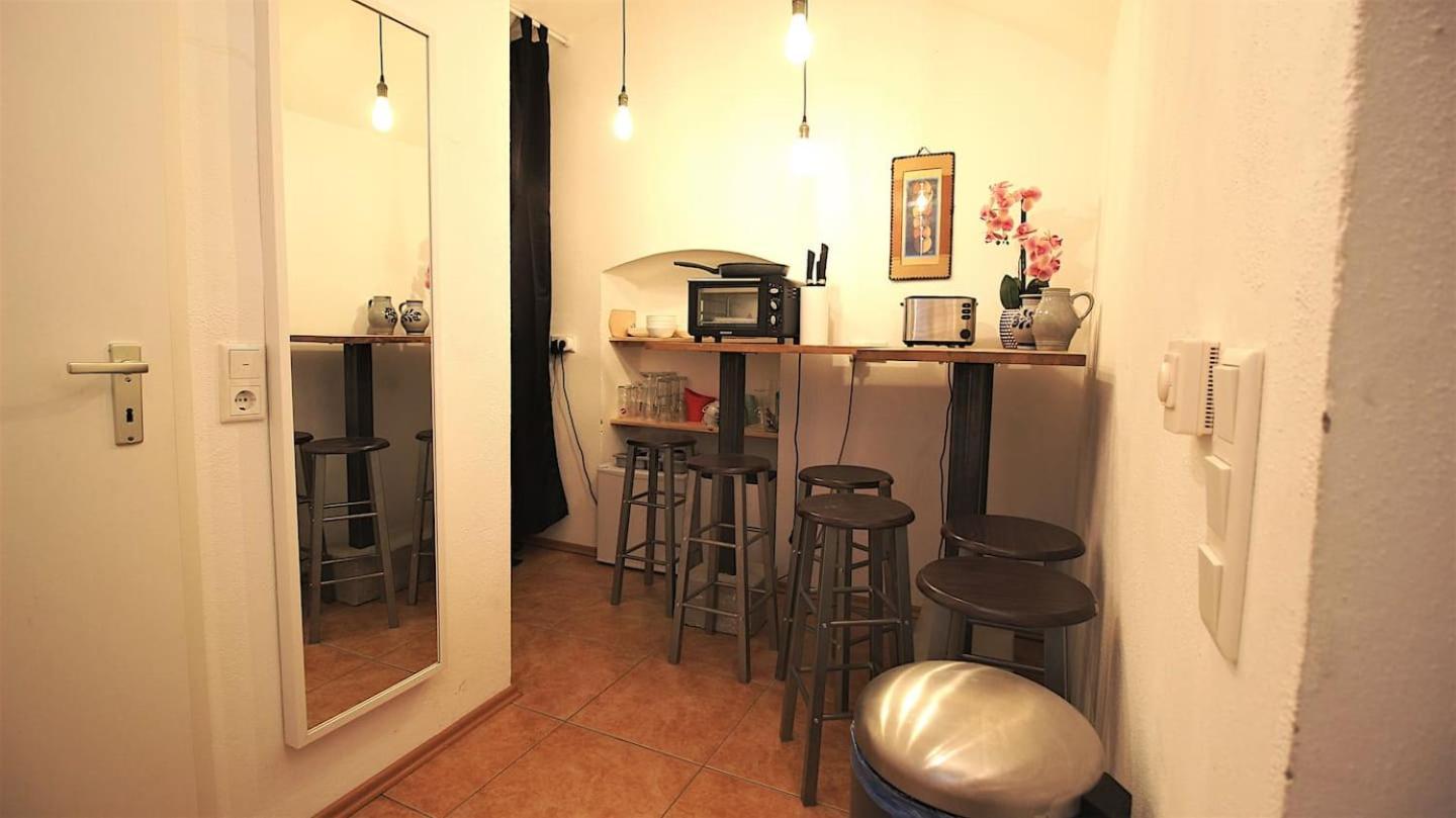 Fully Equipped Apartment Near Main Station Wurzburg Ngoại thất bức ảnh